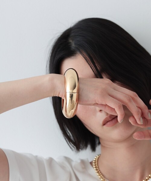 GALLEST（ギャレスト）の「◆リングバングル（ブレスレット・レディース・ゴールド・00）」の2枚目の写真