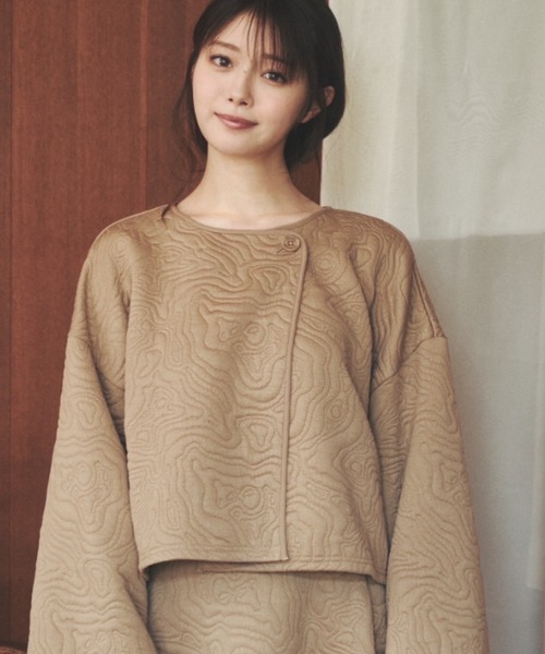 moi tytto（モイテュット）の「マルチウェイキルティングトップス（カーディガン/ボレロ・レディース・ブラック/ベージュ/ナチュラル・FREE）」の22枚目の写真