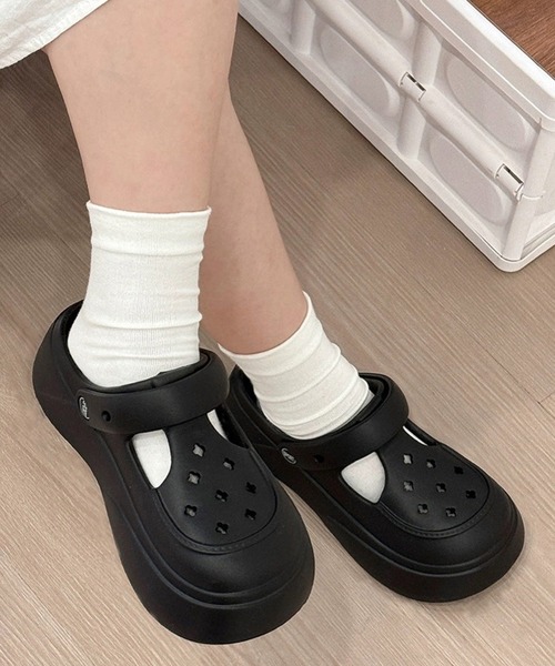 shopnikoniko(ショップニコニコ)の「パンチング ボリューム 厚底EVAサンダル(サンダル・レディース・ブラック/ホワイト・L/M/S)」の13枚目の写真