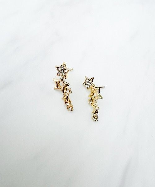 TIMELESS&THREE(タイムレスアンドスリー)の「スター&ビジューラインピアス(ピアス(両耳用)・レディース・シルバー/ゴールド/ピンクゴールド・FREE)」の9枚目の写真