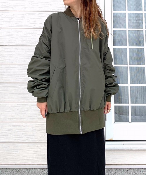 Q（キュー）の「MA-1 ギャザーブルゾン（MA-1・レディース・カーキ/ブラック・MEDIUM）」の3枚目の写真
