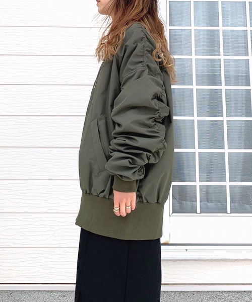 Q（キュー）の「MA-1 ギャザーブルゾン（MA-1・レディース・カーキ/ブラック・MEDIUM）」の4枚目の写真