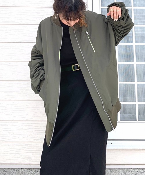 Q（キュー）の「MA-1 ギャザーブルゾン（MA-1・レディース・カーキ/ブラック・MEDIUM）」の13枚目の写真