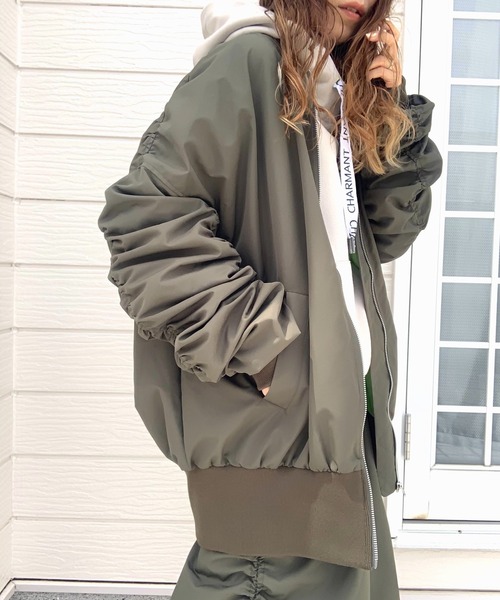 Q（キュー）の「MA-1 ギャザーブルゾン（MA-1・レディース・カーキ/ブラック・MEDIUM）」の20枚目の写真