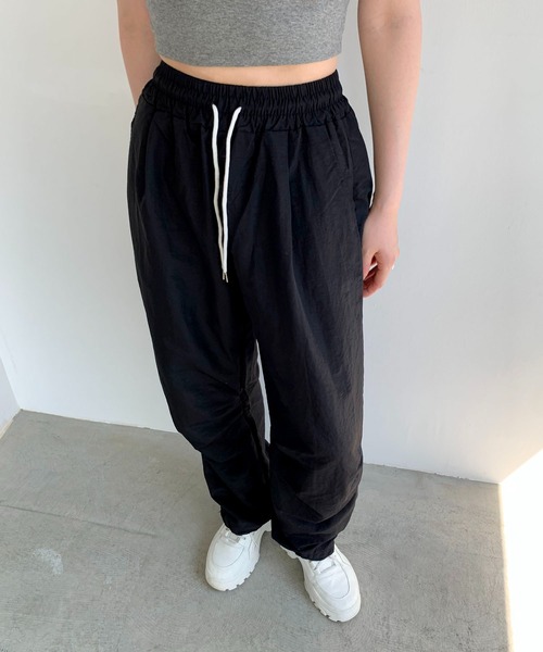 Teem Store（チームストア）の「カラフル ドロスト ナイロン タックパンツ（その他パンツ・レディース・ブラック/ブルー/グリーン/イエロー・S/M/L）」の19枚目の写真