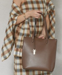 Ungrid | 【Ungrid/アングリッド】キーチャーム付 軽量 両アオリポケットA4トートバッグ(トートバッグ)