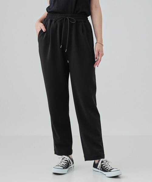 SHOO・LA・RUE（シューラルー）の「◆【高レビュー/S-LL/洗濯後シワになりにくい】スマートに見えるイージーパンツ（その他パンツ・レディース・ブラック/ベージュ/オレンジ/ブルーグリーン/グレー系その他・02/01/04/03）」の8枚目の写真