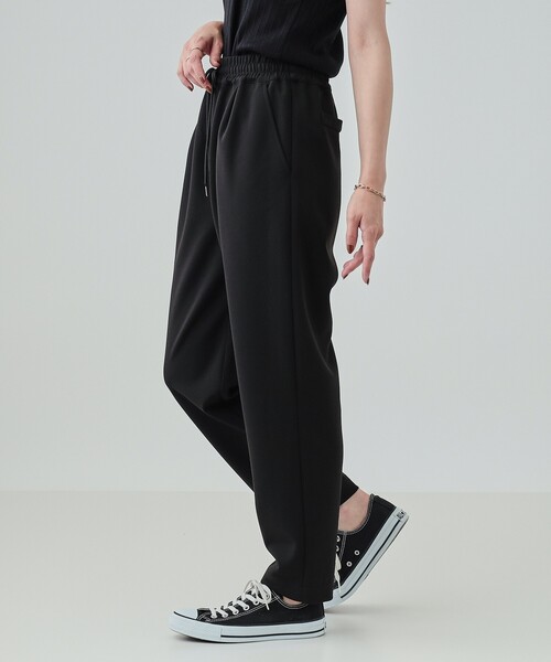 SHOO・LA・RUE（シューラルー）の「◆【高レビュー/S-LL/洗濯後シワになりにくい】スマートに見えるイージーパンツ（その他パンツ・レディース・ブラック/ベージュ/オレンジ/ブルーグリーン/グレー系その他・02/01/04/03）」の9枚目の写真