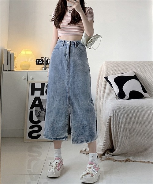 FREE STYLISTS(フリー スタイリスト)の「フロントスリットデニムスカート(スカート・レディース・ブラック/ブルー・S/M/L/XL)」の12枚目の写真