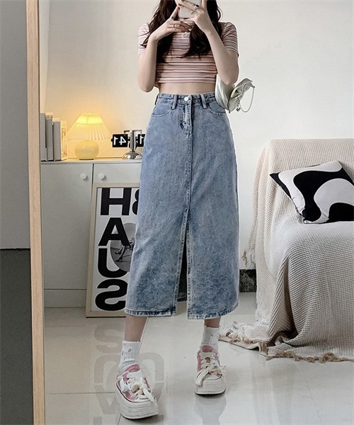 FREE STYLISTS(フリー スタイリスト)の「フロントスリットデニムスカート(スカート・レディース・ブラック/ブルー・S/M/L/XL)」の10枚目の写真