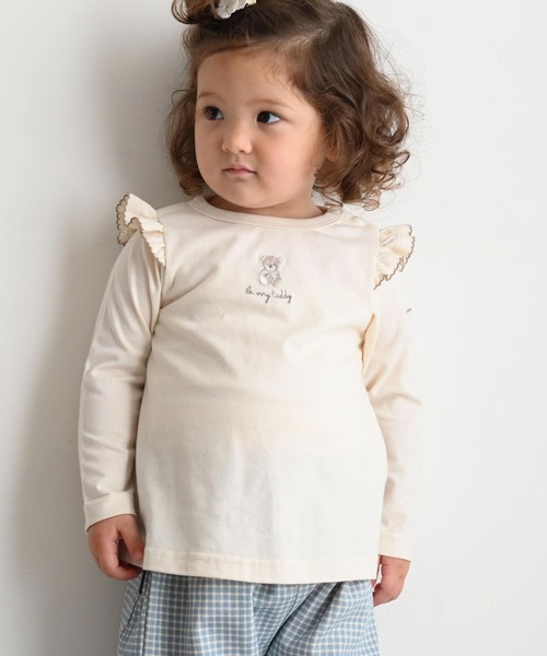 PUPPAPUPO(プッパプーポ)の「長袖 肩フリル Tシャツ(Tシャツ/カットソー・キッズ・ホワイト系その他/ピンク/ベビーピンク/アイボリー/ベージュ/ベージュ系その他/ベージュ系その他2/ホワイト系その他2/ピンク系その他/ホワイト系その他3・80/110/100/90/130/120)」の4枚目の写真