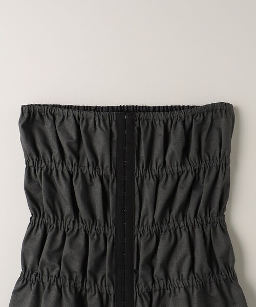 ATTISESSION（アティセッション）の「＜ATTISESSION＞シャーリング チューブトップ（ベスト・レディース・ブラック/ダークグレー・FREE）」の10枚目の写真