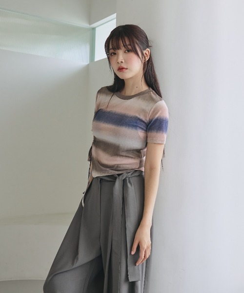 nemne store(ネンネストア)の「《unnome》グラデーションギャザーTシャツ(Tシャツ/カットソー・レディース・カーキ/ブラック/ピンク・フリー)」の21枚目の写真
