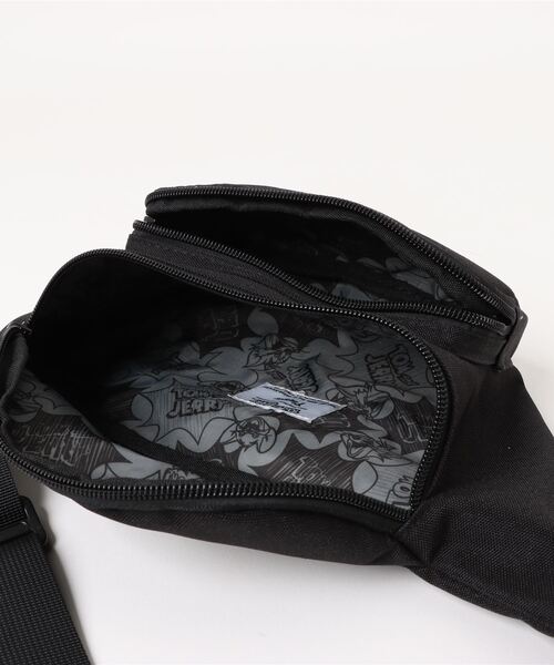 Tom&Jerry(トムアンドジェリー)の「TOM and JERRY×Flapperシリコンアップリケ付ボディバッグ(ボディバッグ/ウエストポーチ・レディース・ブラック/ベージュ・FREE)」の22枚目の写真