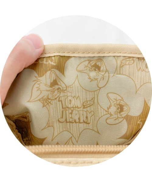 Tom&Jerry(トムアンドジェリー)の「TOM and JERRY×Flapperシリコンアップリケ付ボディバッグ(ボディバッグ/ウエストポーチ・レディース・ブラック/ベージュ・FREE)」の6枚目の写真