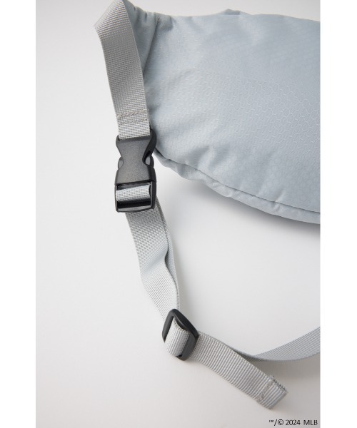 MOUSSY(マウジー)の「MLB WAIST ポーチ(ポーチ・レディース・ライトグレー/ネイビー・FREE)」の13枚目の写真