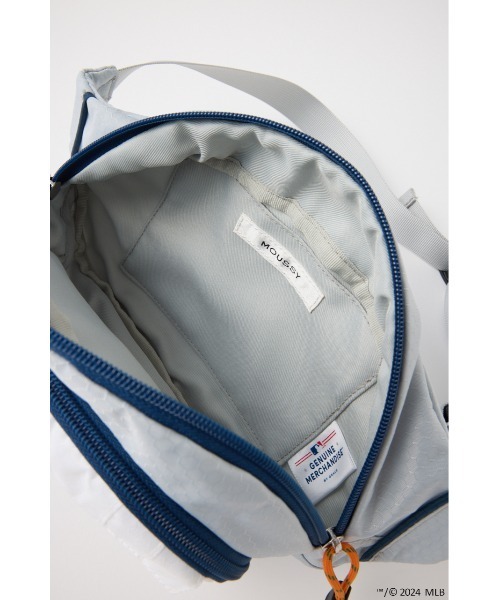 MOUSSY(マウジー)の「MLB WAIST ポーチ(ポーチ・レディース・ライトグレー/ネイビー・FREE)」の16枚目の写真