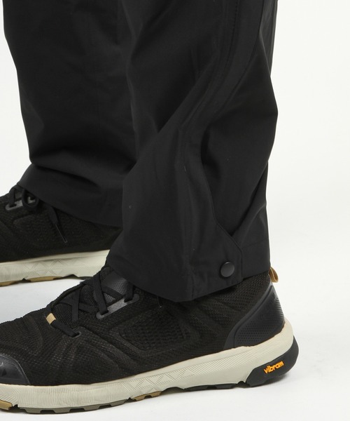 OUTDOOR RESEARCH(アウトドアリサーチ)の「OUTDOOR RESEARCH/アウトドアリサーチ Stratoburst Stretch Rain Pants(その他パンツ・メンズ・ブラック・LARGE/MEDIUM)」の15枚目の写真