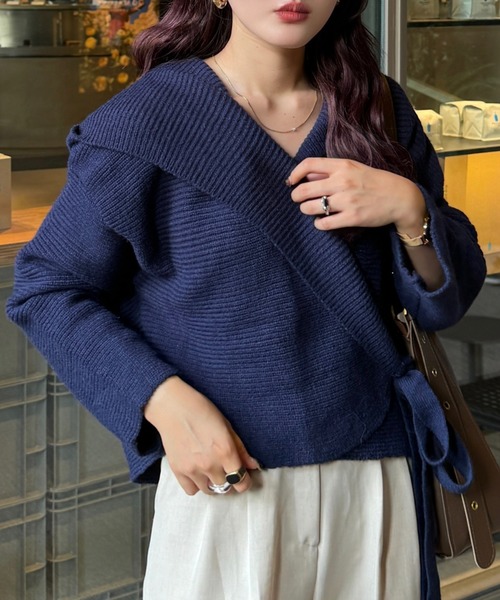 efill（エフィル）の「フロントリボン ニット（ニット/セーター・レディース・ネイビー/ベージュ・FREE）」の3枚目の写真