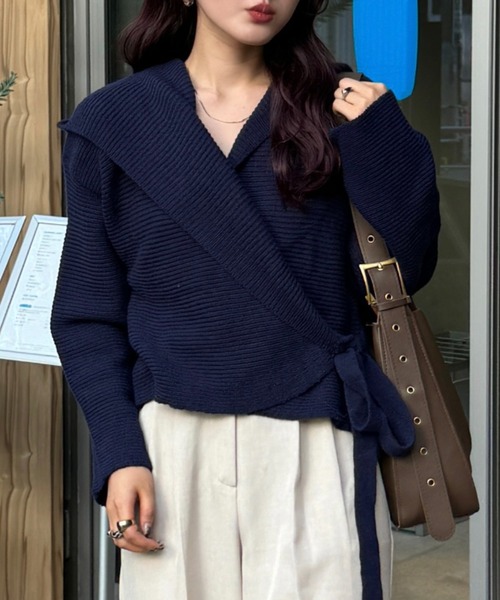 efill（エフィル）の「フロントリボン ニット（ニット/セーター・レディース・ネイビー/ベージュ・FREE）」の5枚目の写真