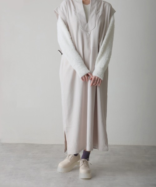 DEMETER(デメテル)の「厚底 ボリュームソール レースアップ マニッシュシューズ(ローファー・レディース・アイボリー/ブラック・L/M/S/LL)」の17枚目の写真