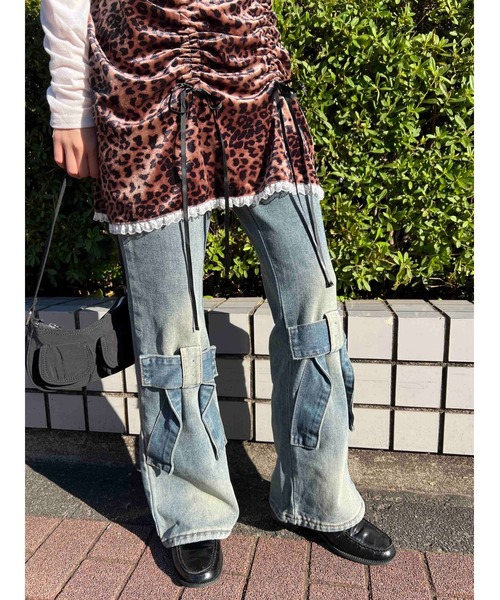 WC(ダブル シー)の「リボンモチーフデニムパンツ(デニムパンツ・レディース・ブルー・FREE)」の2枚目の写真