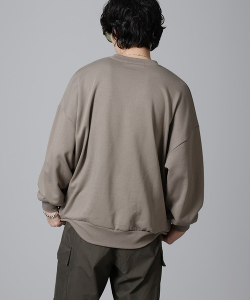 NANO universe（ナノユニバース）の「WEB限定/ビッグシルエットクルーネックスウェット（スウェット・メンズ・ブラック/ブルーグレー/チャコール/グレー系その他4・L/M）」の12枚目の写真