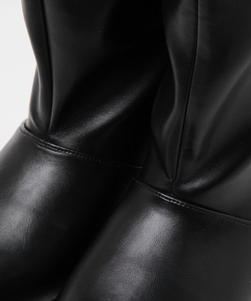 LEPSIM(レプシィム)の「ルーズローヒールロングブーツ 147089(ブーツ・レディース・ブラック・LARGE/MEDIUM)」の13枚目の写真