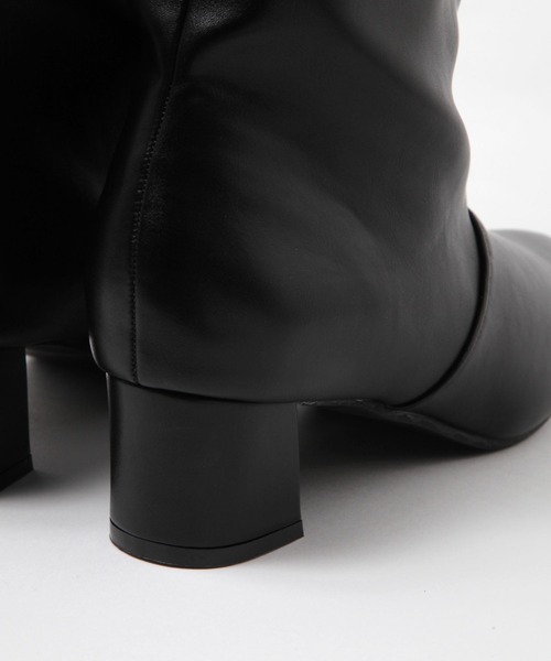 LEPSIM(レプシィム)の「ルーズローヒールロングブーツ 147089(ブーツ・レディース・ブラック・LARGE/MEDIUM)」の15枚目の写真