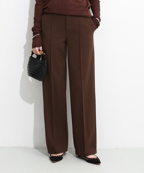 by LEGNA（バイレグナ）の「【選べる丈・タイプ】ストレッチセンタープレスパンツ（その他パンツ・レディース・ブラウン/バーガンディー/ダークブルー/ブラック/アイボリー/ブラウン系その他/グレイッシュベージュ/ネイビー系/アイボリー系/ベージュ系/ブラック系/ライトグレー系・M-Short/L-Short/M-Regular/L-Regular/M-Long/L-Long/S-Regular/S-Short/S-Long）」の6枚目の写真