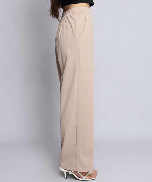 by LEGNA（バイレグナ）の「【選べる丈・タイプ】ストレッチセンタープレスパンツ（その他パンツ・レディース・ブラウン/バーガンディー/ダークブルー/ブラック/アイボリー/ブラウン系その他/グレイッシュベージュ/ネイビー系/アイボリー系/ベージュ系/ブラック系/ライトグレー系・M-Short/L-Short/M-Regular/L-Regular/M-Long/L-Long/S-Regular/S-Short/S-Long）」の14枚目の写真