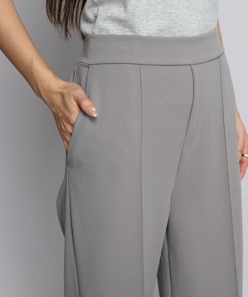 by LEGNA（バイレグナ）の「【選べる丈・タイプ】ストレッチセンタープレスパンツ（その他パンツ・レディース・ブラウン/バーガンディー/ダークブルー/ブラック/アイボリー/ブラウン系その他/グレイッシュベージュ/ネイビー系/アイボリー系/ベージュ系/ブラック系/ライトグレー系・M-Short/L-Short/M-Regular/L-Regular/M-Long/L-Long/S-Regular/S-Short/S-Long）」の17枚目の写真