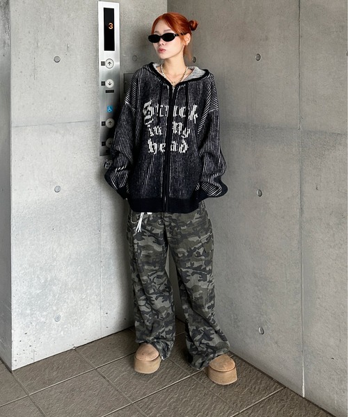 sedacle(セダクル)の「配色リブニットジップパーカー(パーカー・メンズ・ボルドー/ベージュ/ブラック・SMALL/MEDIUM/LARGE)」の7枚目の写真