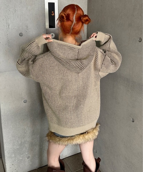 sedacle(セダクル)の「配色リブニットジップパーカー(パーカー・メンズ・ボルドー/ベージュ/ブラック・SMALL/MEDIUM/LARGE)」の17枚目の写真