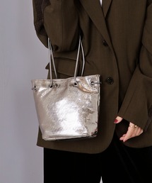 cache cache（カシュ カシュ）の「【cache cache】スネークチェーンメタリックミニバッグ　結婚式 二次会 パーティー フォーマル オケージョン（ハンドバッグ）」