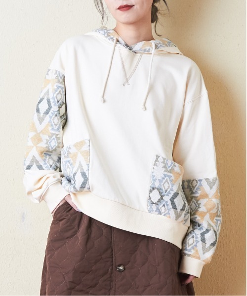 CUBE SUGAR（キューブシュガー）の「スウェット×ジャガードプルオーバーパーカー（パーカー・レディース・ブラック/カーキ/ナチュラル/ネイビー・M）」の3枚目の写真