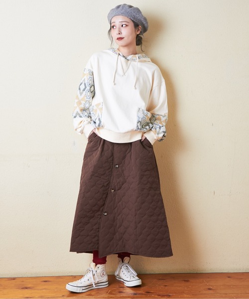 CUBE SUGAR（キューブシュガー）の「スウェット×ジャガードプルオーバーパーカー（パーカー・レディース・ブラック/カーキ/ナチュラル/ネイビー・M）」の5枚目の写真