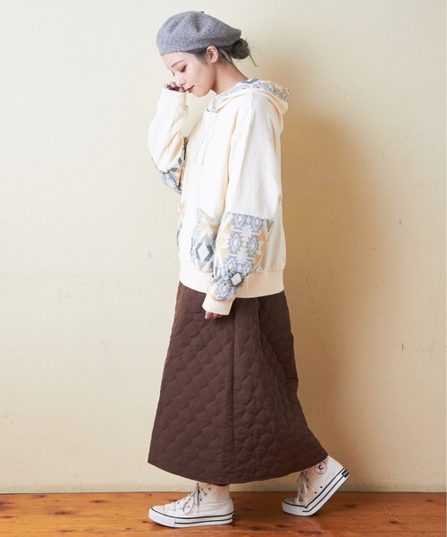 CUBE SUGAR（キューブシュガー）の「スウェット×ジャガードプルオーバーパーカー（パーカー・レディース・ブラック/カーキ/ナチュラル/ネイビー・M）」の6枚目の写真