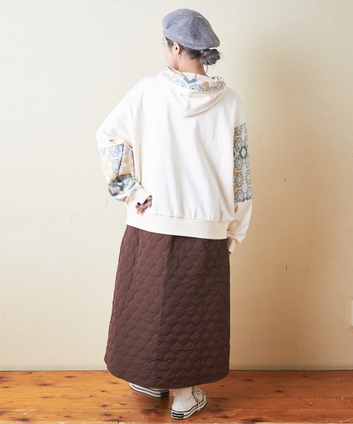 CUBE SUGAR（キューブシュガー）の「スウェット×ジャガードプルオーバーパーカー（パーカー・レディース・ブラック/カーキ/ナチュラル/ネイビー・M）」の7枚目の写真