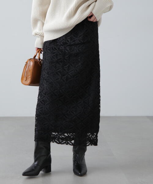 FREE'S MART(フリーズマート)の「◆チュールフラワーシアーナロースカート(スカート・レディース・ブラック/ホワイト・SMALL/MEDIUM)」の4枚目の写真