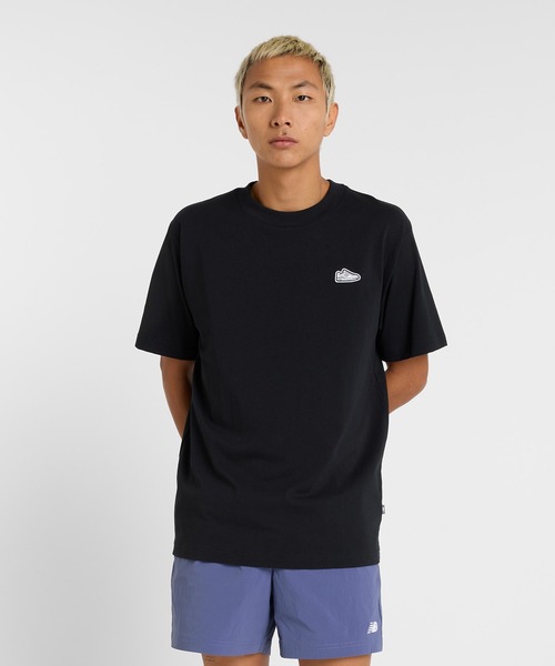 NEW BALANCE(ニューバランス)の「Athletics 550 Grey Day ショートスリーブTシャツ(Tシャツ/カットソー・メンズ・ライトグレー/ブラック・XX-LARGE/X-LARGE/LARGE/MEDIUM/SMALL)」の1枚目の写真