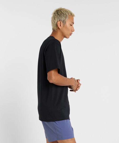NEW BALANCE(ニューバランス)の「Athletics 550 Grey Day ショートスリーブTシャツ(Tシャツ/カットソー・メンズ・ライトグレー/ブラック・XX-LARGE/X-LARGE/LARGE/MEDIUM/SMALL)」の3枚目の写真