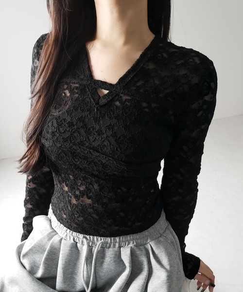 me+em select（ミームセレクト）の「※※【 ２color 】Vネックスリムラインレーストップス ／ V-neck slimline lace tops（その他トップス・レディース・ホワイト/ブラック・FREE）」の19枚目の写真