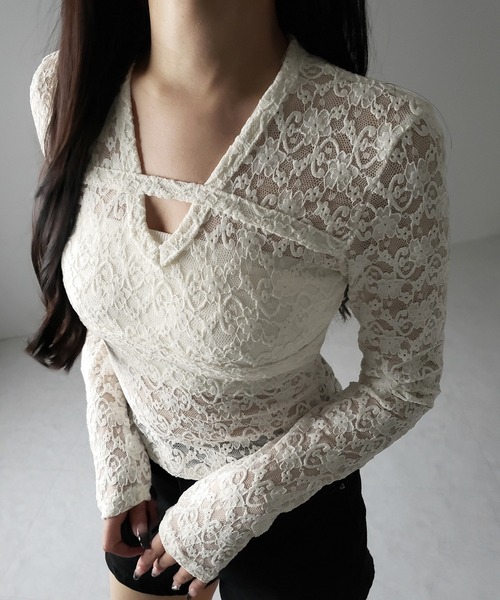 me+em select（ミームセレクト）の「※※【 ２color 】Vネックスリムラインレーストップス ／ V-neck slimline lace tops（その他トップス・レディース・ホワイト/ブラック・FREE）」の9枚目の写真