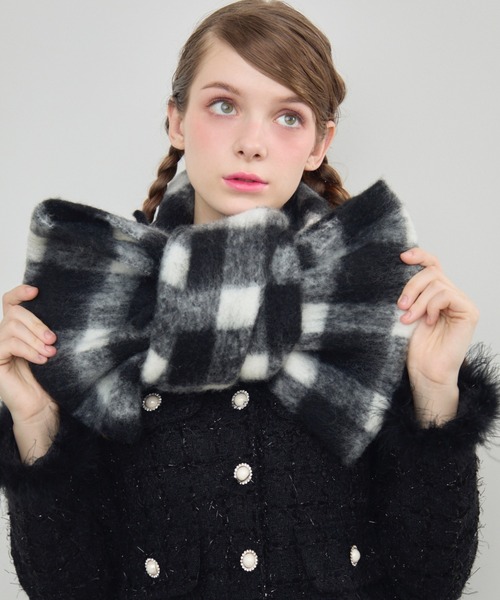 TITTY&CO.(ティティーアンドコー)の「チェック柄フリンジストール(ストール/ショール・レディース・ネイビー/ブラック/グレー・FREE)」の2枚目の写真