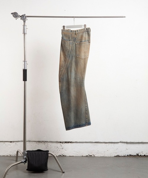 パンツ NVRFRGT 3D TWISTED WIDE LEG JEANS DSC_0293_4.jpg?v=1742361805&