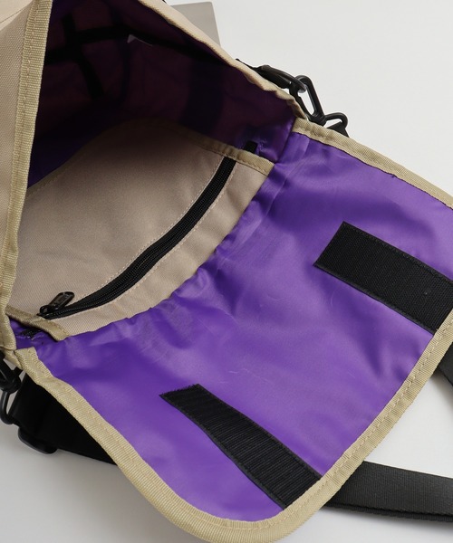 GERRY(ジェリー)の「GERRY はっ水加工 REPREVE スクエア メッセンジャーバッグ(メッセンジャーバッグ・メンズ・ベージュ/グレー/マルチ/ブラック/チャコール・FREE)」の11枚目の写真
