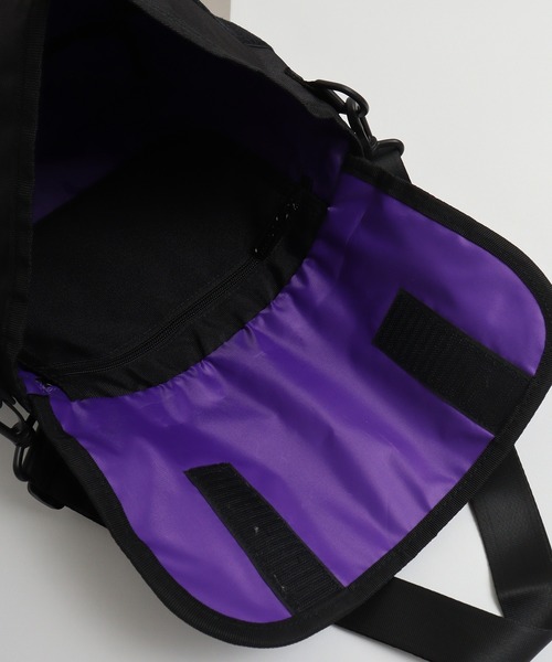 GERRY(ジェリー)の「GERRY はっ水加工 REPREVE スクエア メッセンジャーバッグ(メッセンジャーバッグ・メンズ・ベージュ/グレー/マルチ/ブラック/チャコール・FREE)」の7枚目の写真