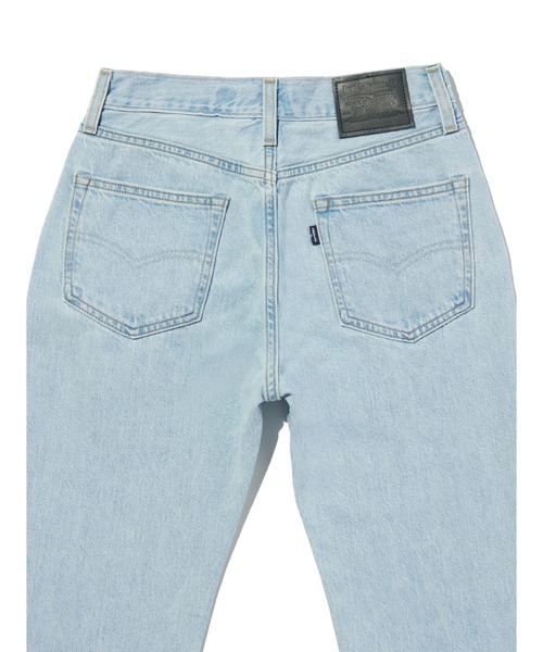 Levi's（リーバイス）の「Levi's/リーバイス BLUETAB(TM) PLANK ストレート ライトインディゴ（デニムパンツ・レディース・インディゴブルー・23inch/24inch/25inch/26inch/27inch/28inch）」の11枚目の写真