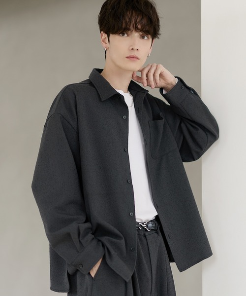 ETELIO(エテリオ)の「ネップツイード / 総柄ジャガード ワイドドレープシャツ(シャツ/ブラウス・メンズ・ホワイト/ブラック/ブルーグレー/ワイン/チャコール/ブラック系/ブラウン系/グレー系・S/M/L/XL)」の3枚目の写真